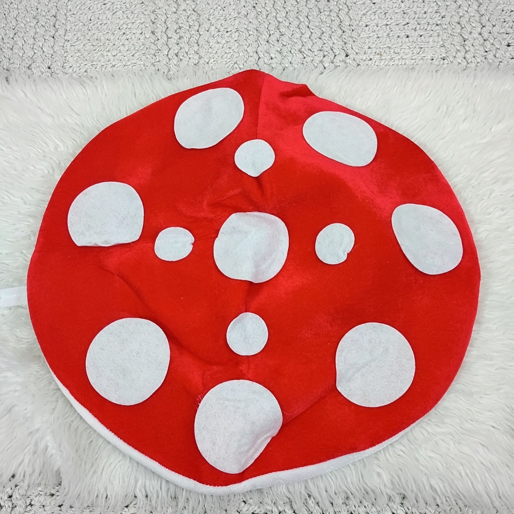 NWT Red And White Polka Dot Mushroom Hat And Accessories Cosplay - Picture 5 of 6